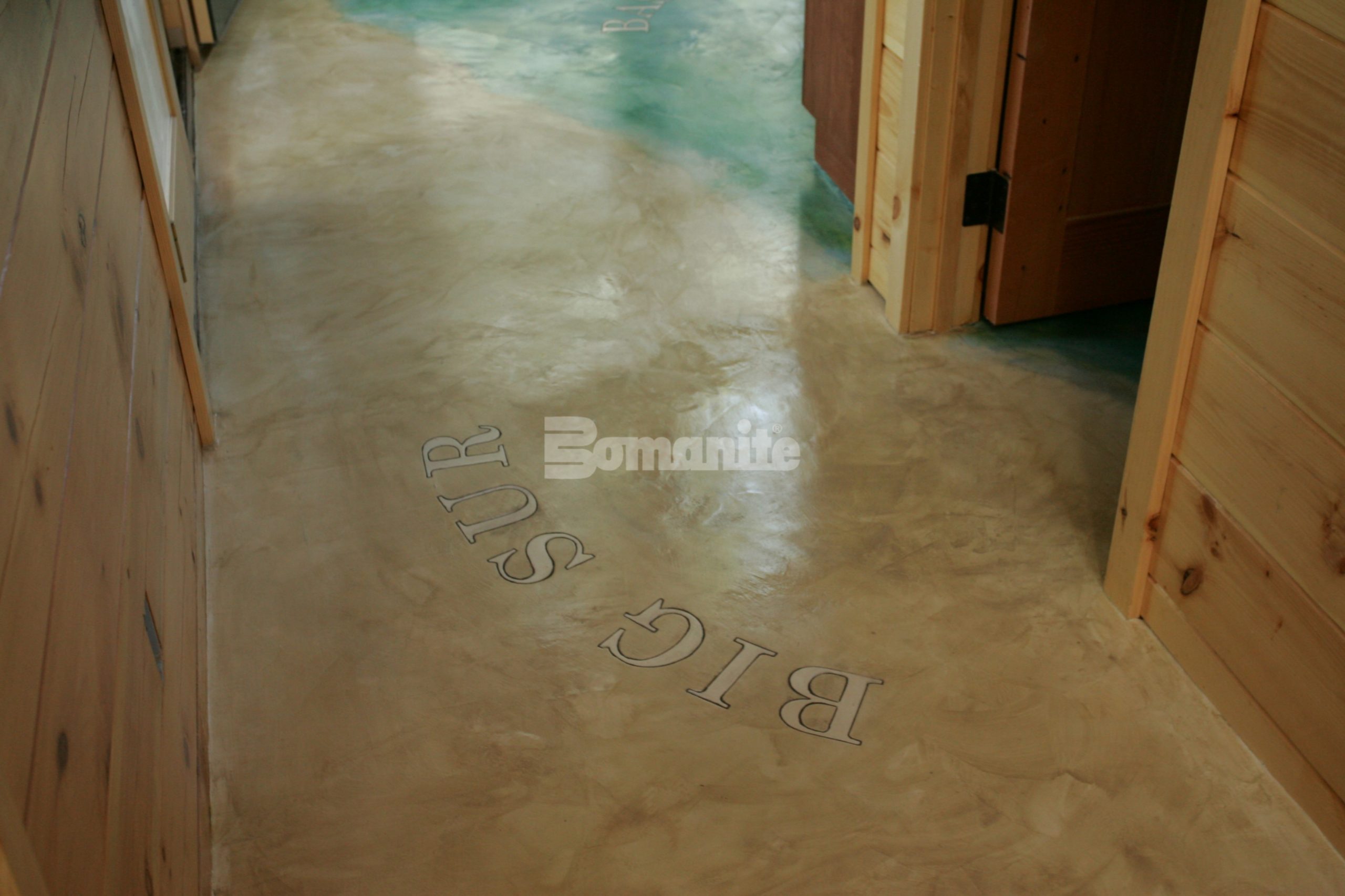 Working with the Homowner, Heritage Bomanite created a feeling of water and sand with the Bomanite Micro-Top System as the base and Bomanite Con-Color as the water and sand elements