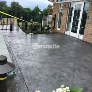 Sleepy Hollow Country Club features Bomanite Imprint Systems using Bomanite English Sidewalk Slate pattern on patios and sidewalks.