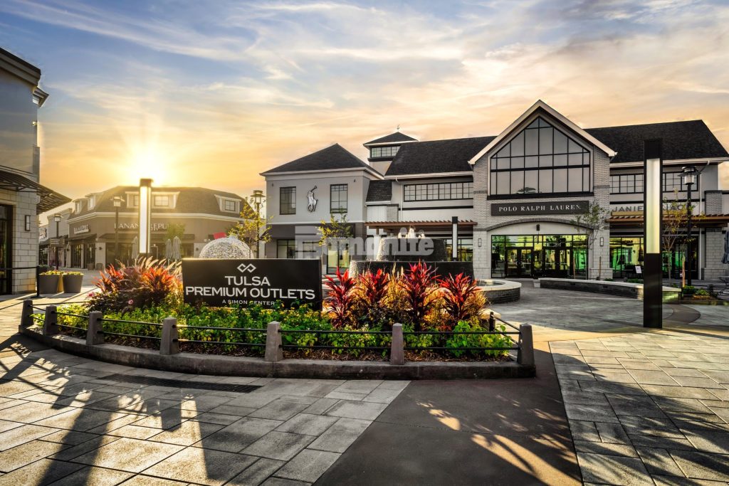 Bomanite Sandscape Texture walkways at Tulsa Premium Outlets in Jenks, OK, installed by Bomanite of Tulsa.
